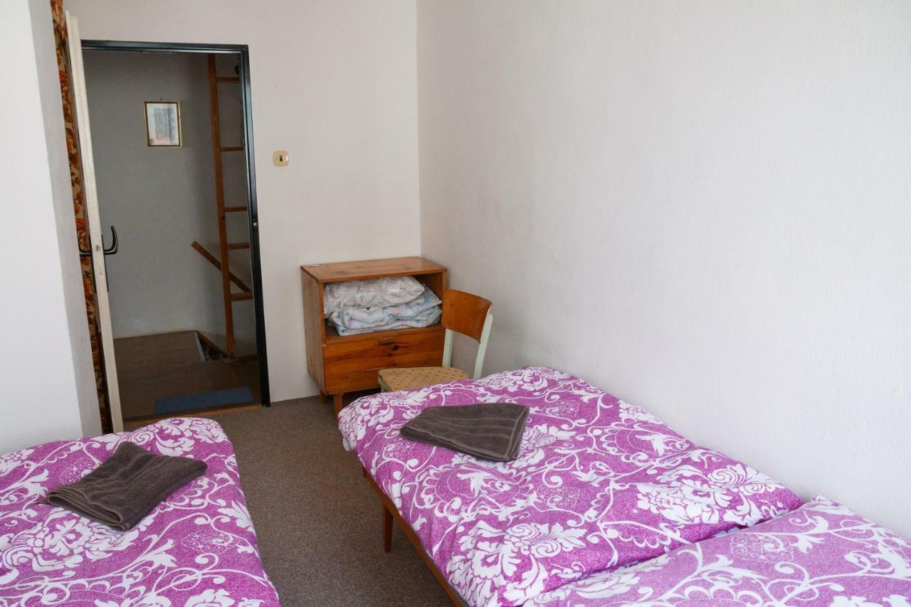 Family House Moravsky Kras Pensionat Vilémovice Eksteriør billede